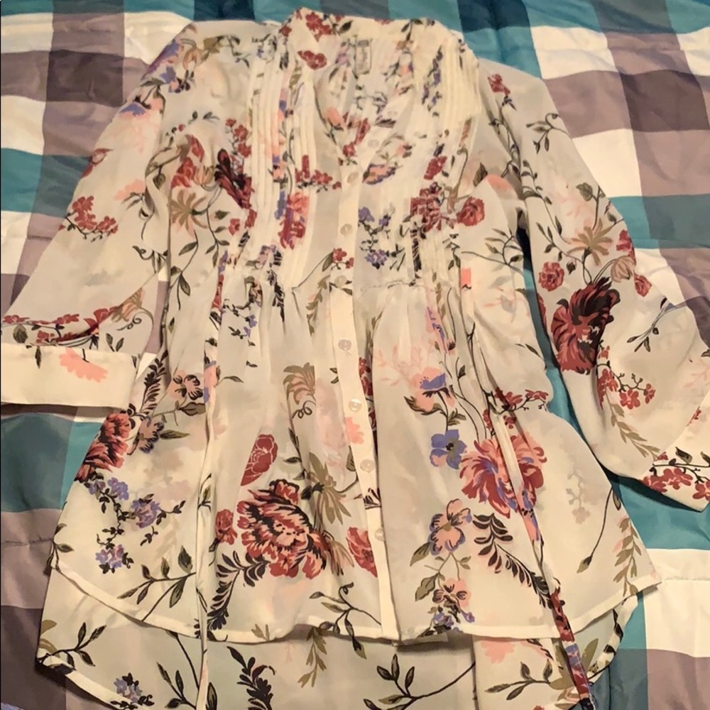 Floral top